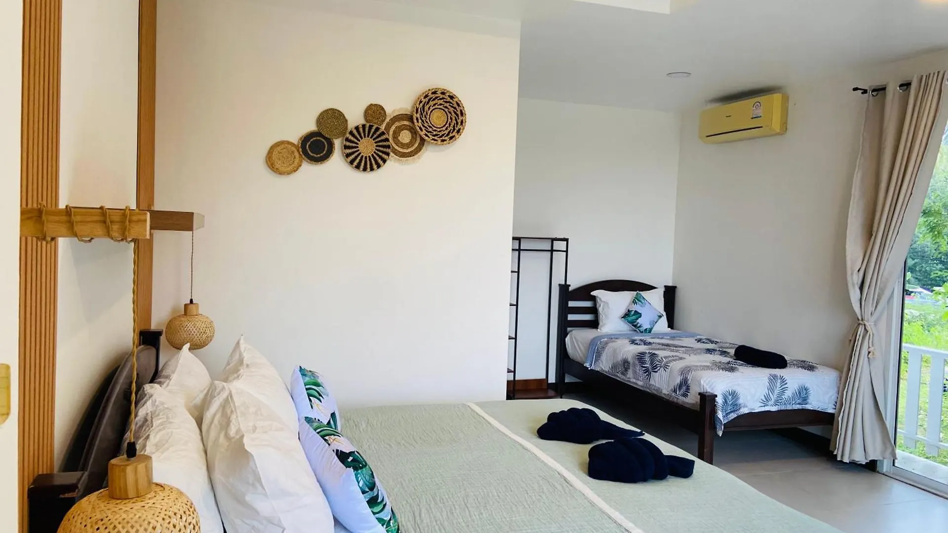 The Tide House Otel Ko Lanta Konukevi