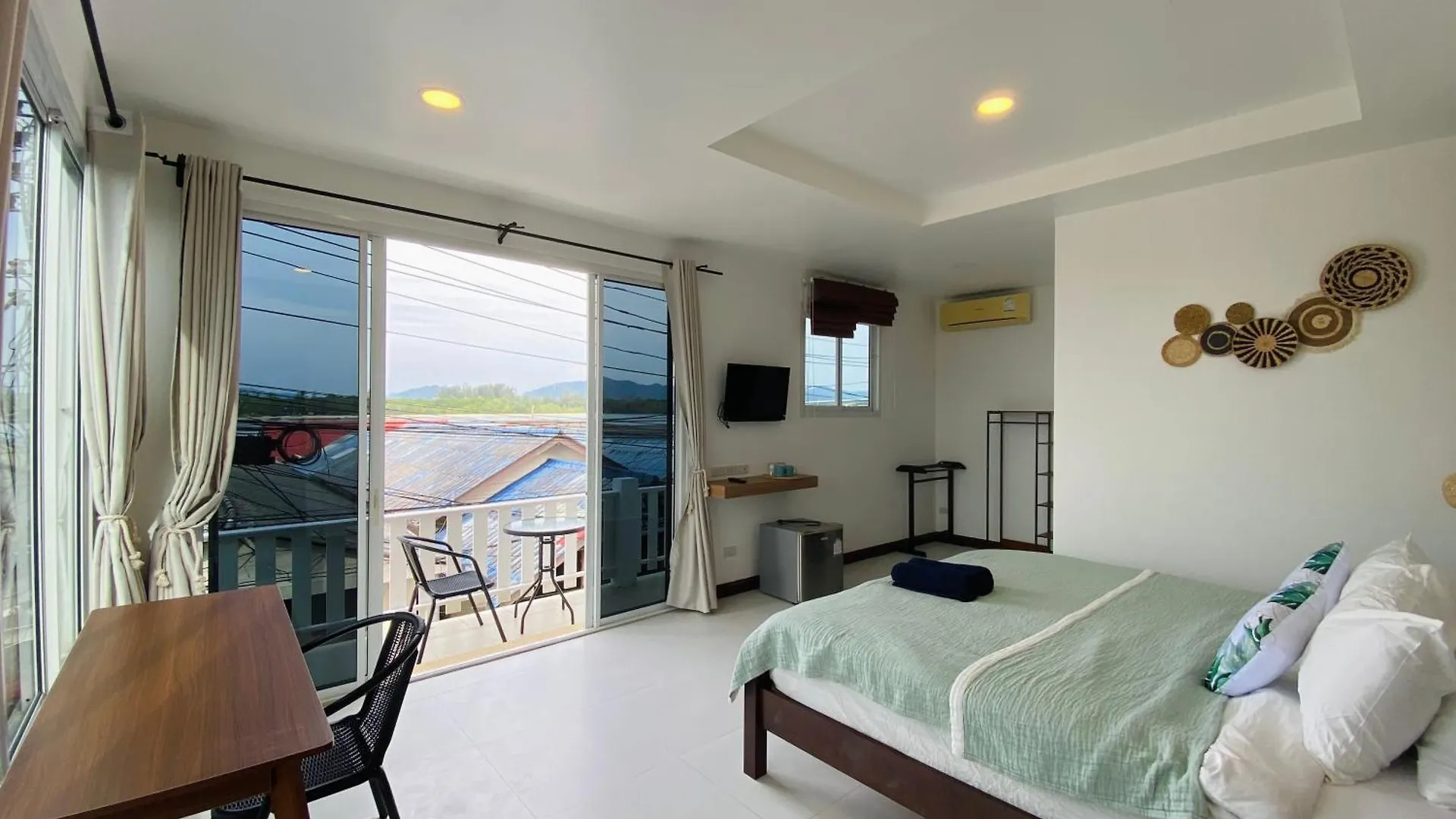 The Tide House Otel Ko Lanta Konukevi